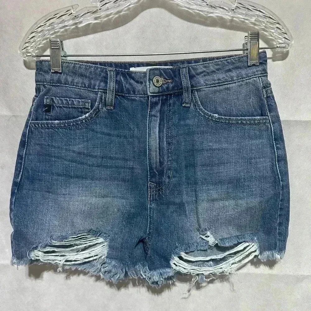 KanCan Estilo Medium Wash High Rise Raw Frayed Hem Ripped Jean Shorts Size 5 26